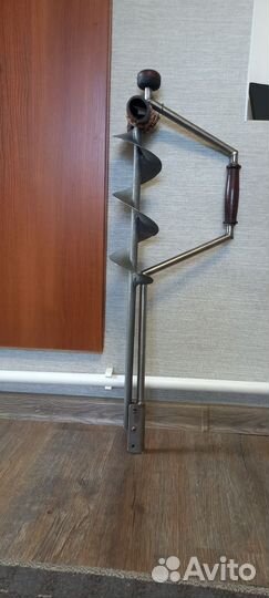 Ледобур титановый