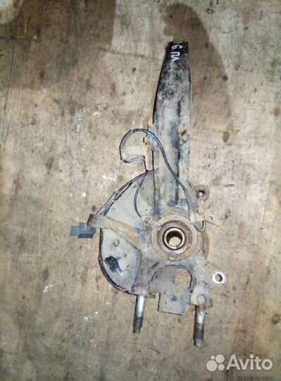 Кулак передний Mazda Mazda6 GH