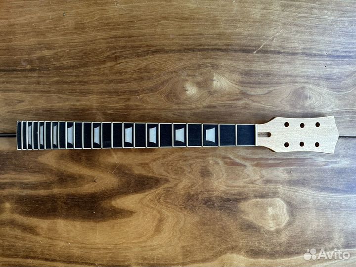 Гриф для электрогитары