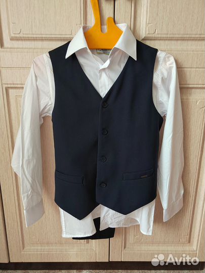 Продам школьную форму Синар