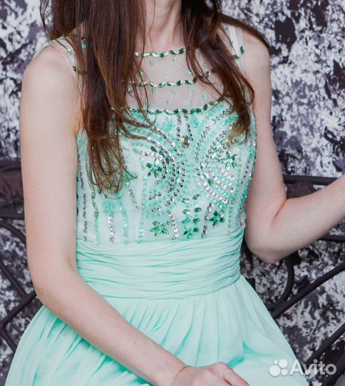 Вечернее платье в пол S