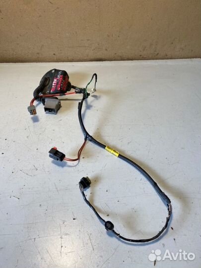 Проводка двери задняя правая Dodge Caliber