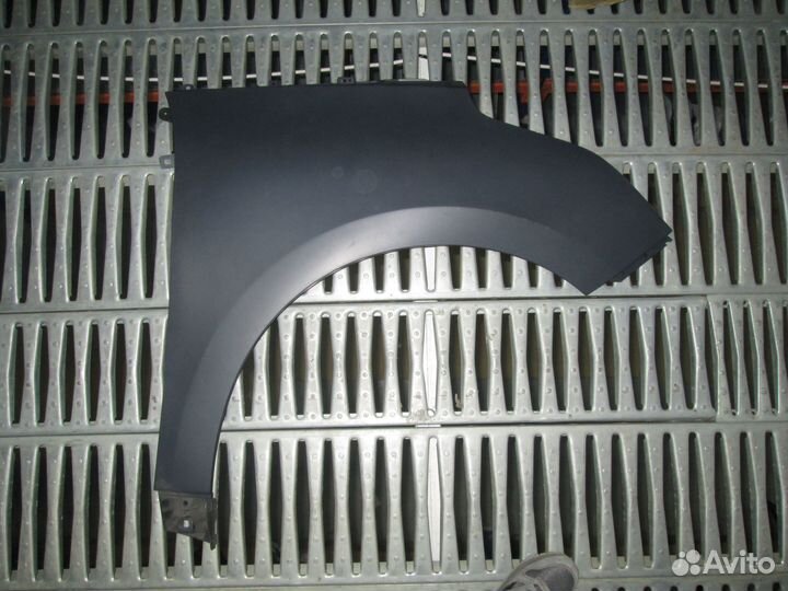Крыло правое переднее Renault Scenic IV 16-22