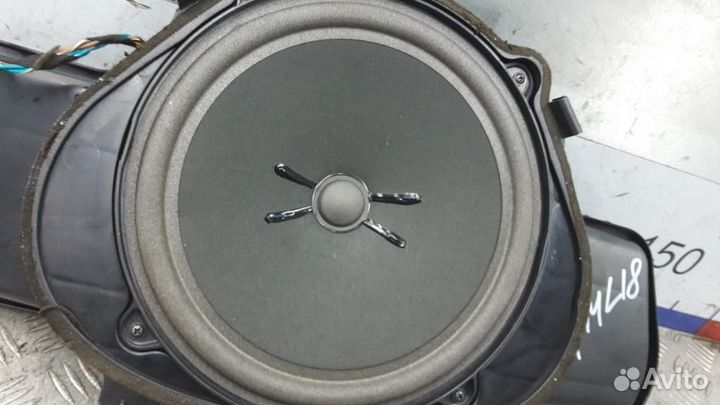 Сабвуфер Mercedes-Benz S-Class