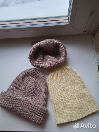 Комплект шапка и снуд. Вязаные шапки бини
