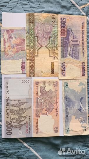 Банкноты мира