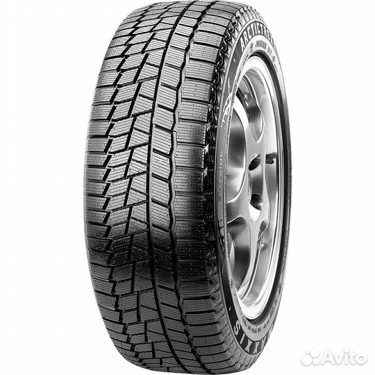 Maxxis SP02 Arctic Trekker 245/40 R18 93S