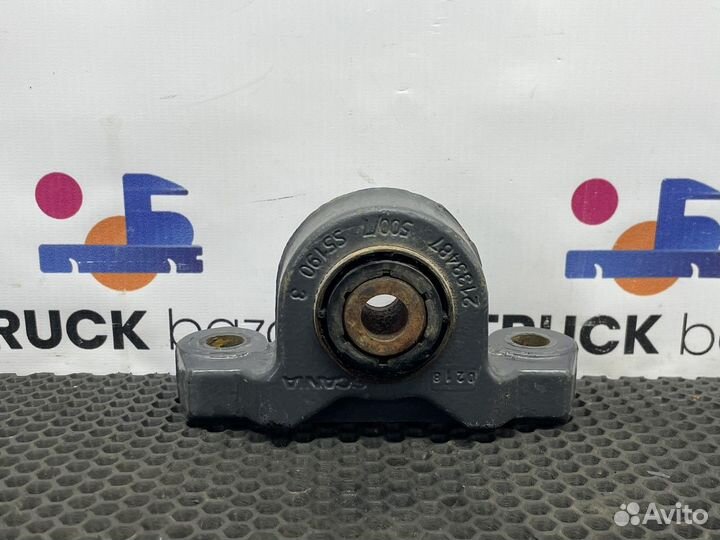 2133487 Кронштейн стабилизатора передней подвески