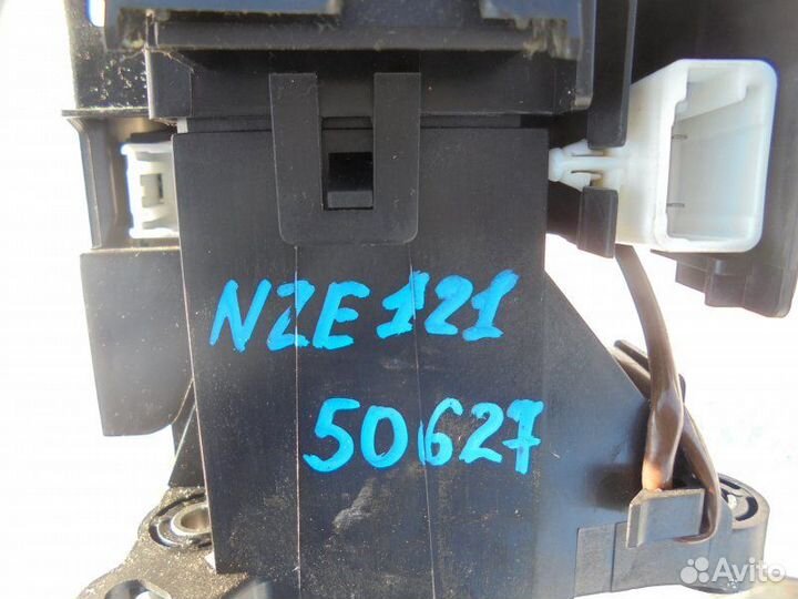 Селектор АКПП Toyota Corolla Fielder NZE121 1NZ-FE