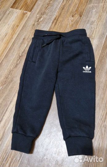 Спортивный костюм adidas 92