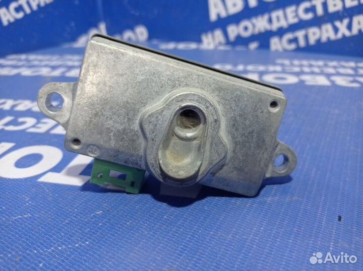 Блок управления airbag Bmw E65 седан N62B44 2004