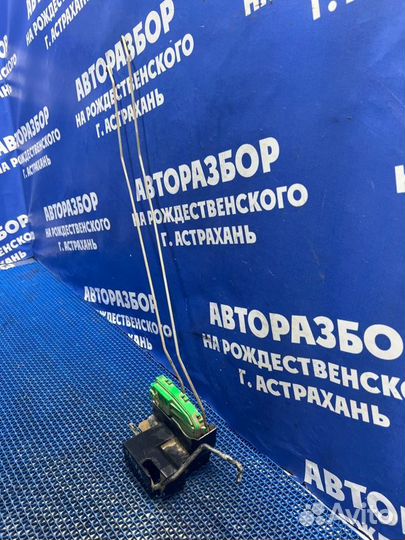 Задний левый замок двери Hyundai Solaris 1 хэтчбек