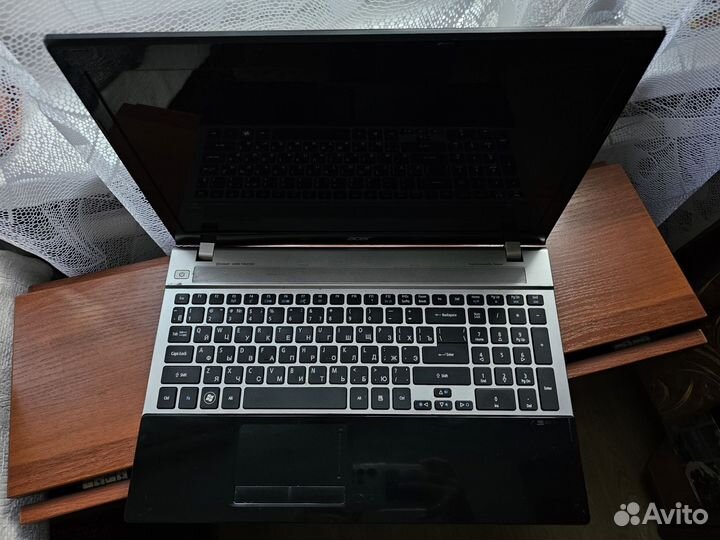 Ноутбук Acer v3 551g