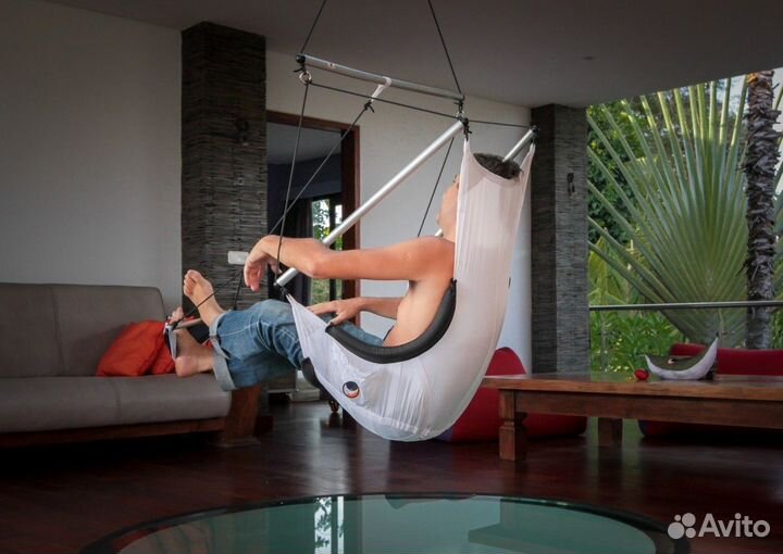 Подвесное кресло Ticket to the Moon Moon Chair Roy