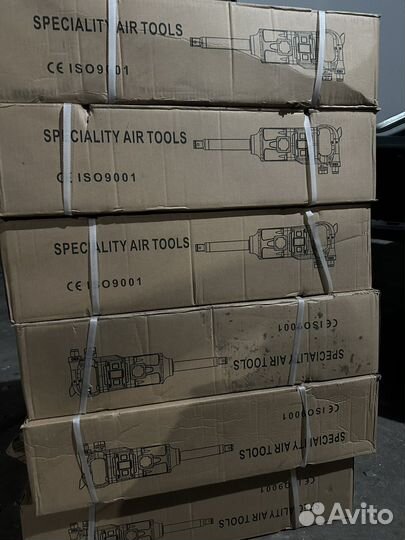 Гайковерт пневматический