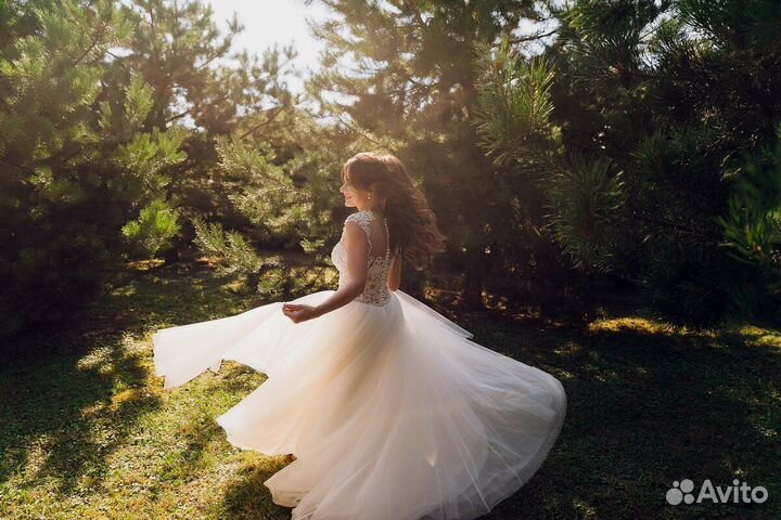 Свадебное платье продается