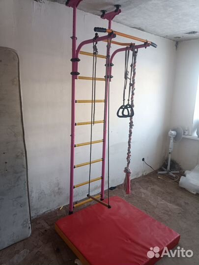 Детская шведская стенка