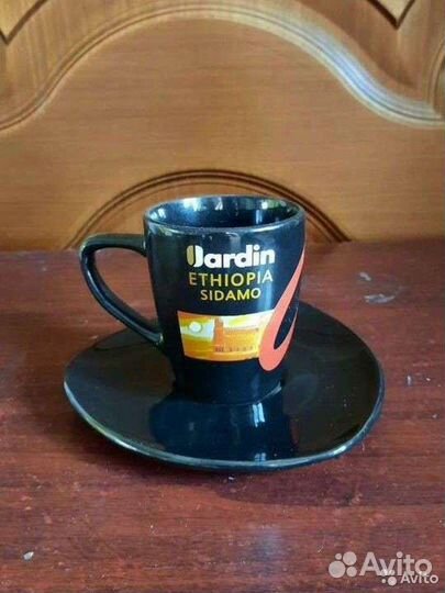 Чайная и кофейная пара