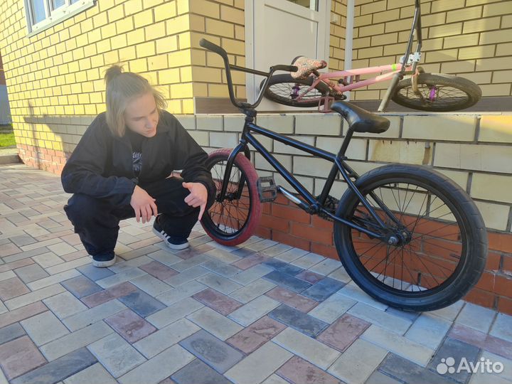 Трюковой велосипед BMX