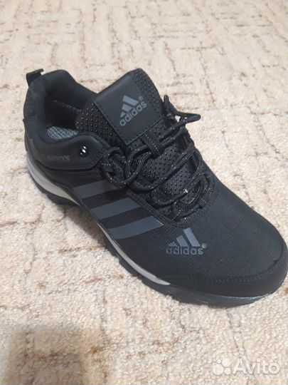 Кроссовки мужские новые