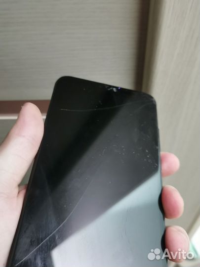 Телефон Huawei