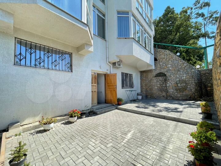 1-к. квартира, 57,3 м², 3/7 эт.