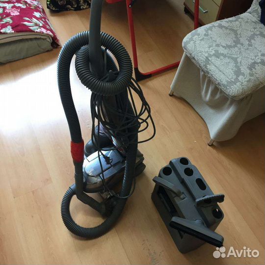 Моющий пылесос Кирби