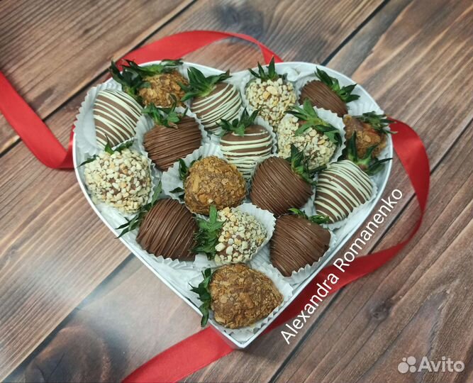 Клубника в шоколаде, набор из клубники в шоколаде