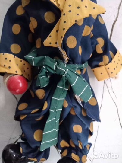 Статуэтка клоун