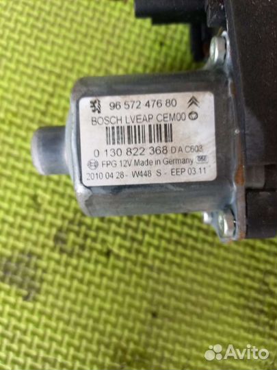 Стеклоподъёмник передний левый Пежо 308