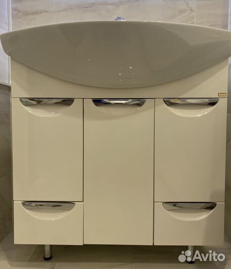 Тумба для ванной с раковиной