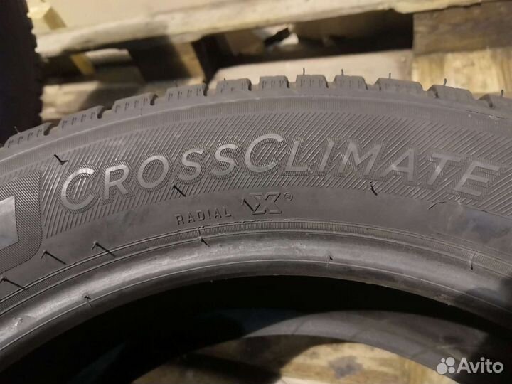 Michelin CrossClimate 215/55 R17