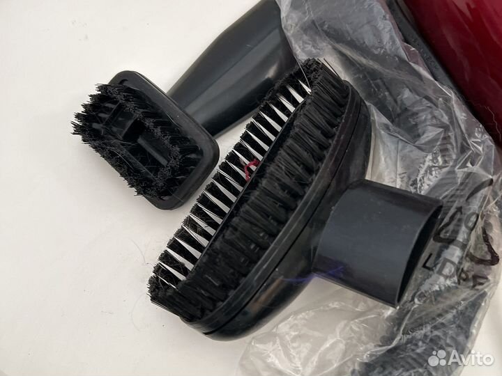 Компактный пылесос Smile