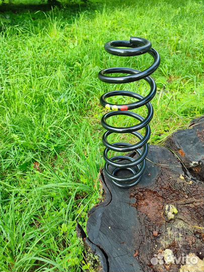 Пружина задняя шкода октави А5 VAG 1K0 511 115 CK