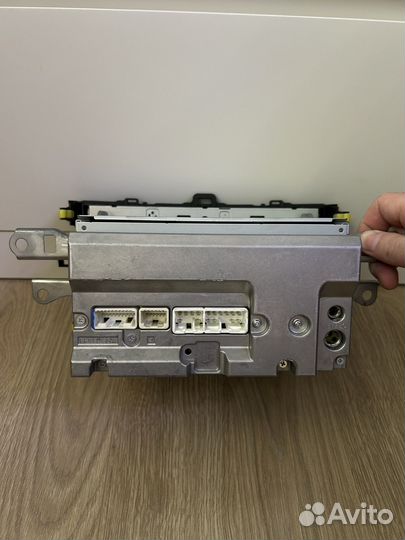 Штатная магнитола на toyota corolla 150