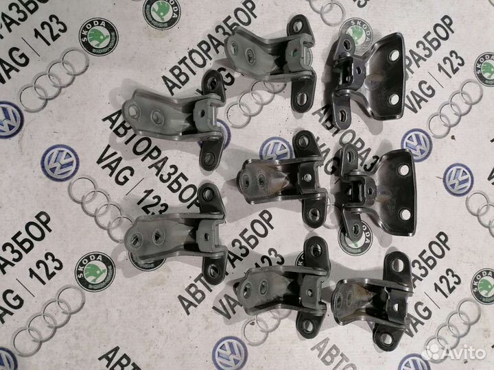 Петля двери Hyundai Sonata 6 YF