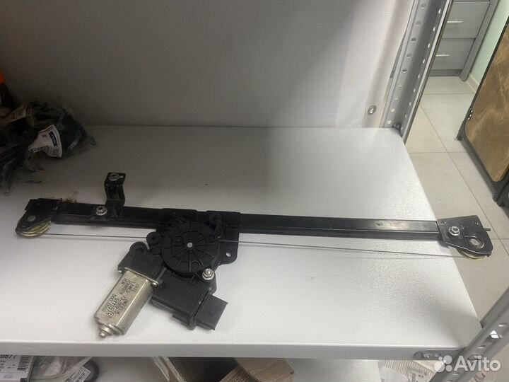 Стеклоподьемник с мотором правый Боксер Джампер