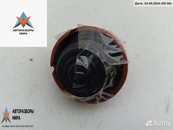 Пробка топливного бака Audi 80 8A/B3 1990