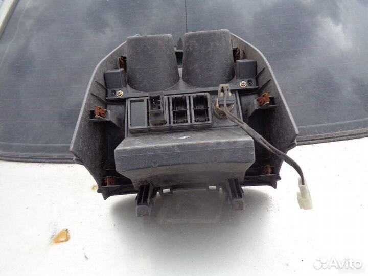 Консоль центральная Lifan X60 2012)