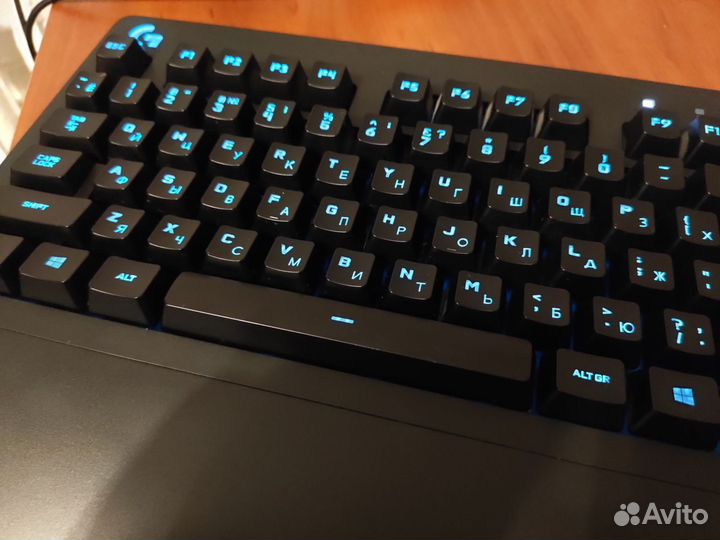 Клавиатура logitech g213