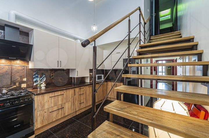 3-к. квартира, 106,9 м², 4/4 эт.