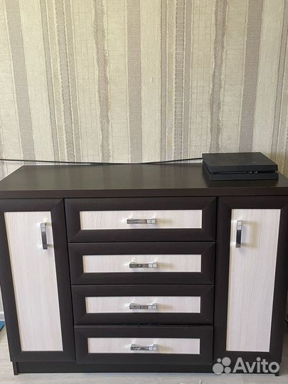 Спальный гарнитур