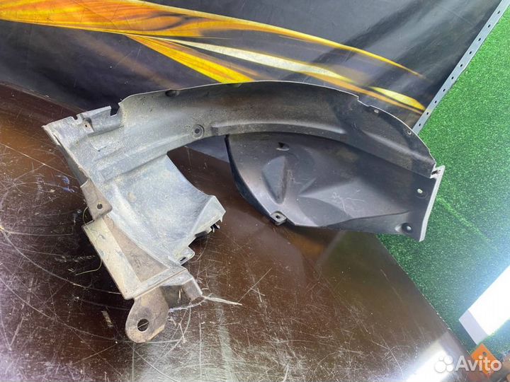 Подкрылок передний левый Renault Dokker 5612