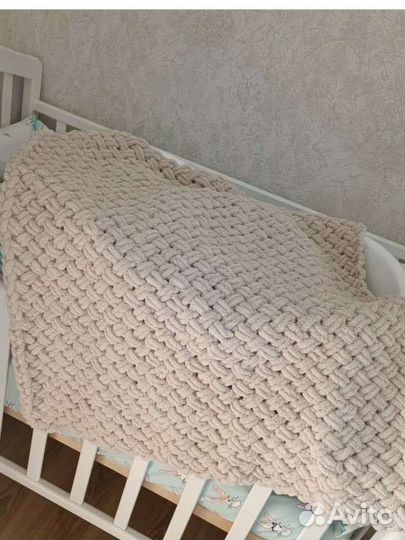 Плед детский вязаный ручная работа