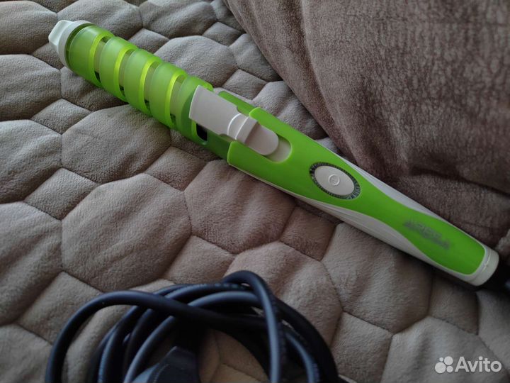 Плойка для завивки волос