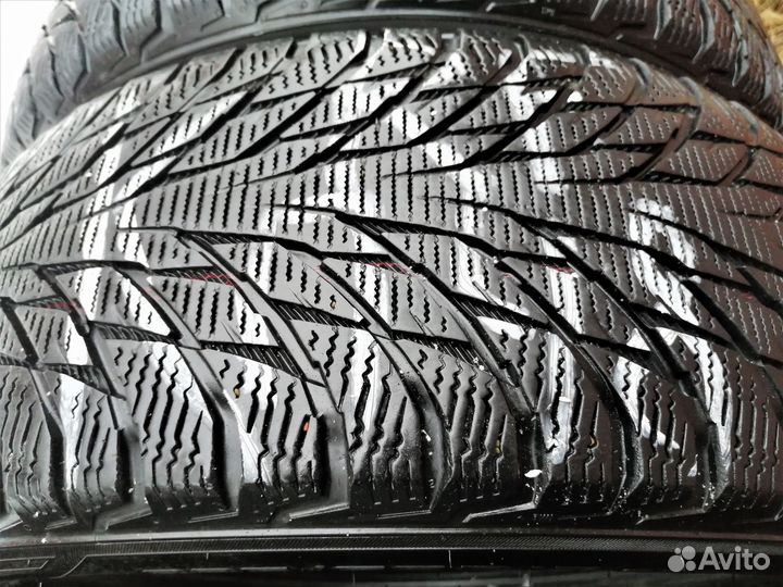 Nokian Tyres Hakkapeliitta R2 225/55 R17 97R