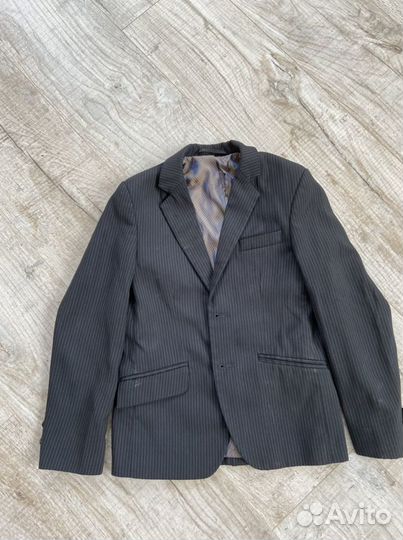 Школьный костюм