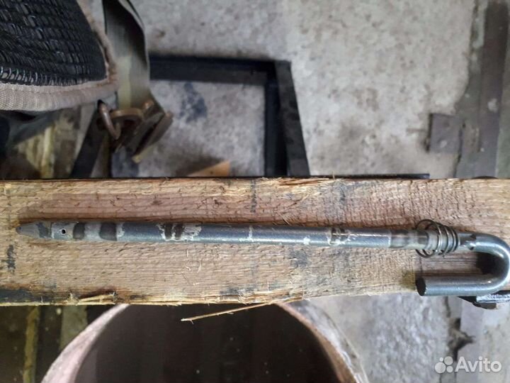 Ограничитель упора/угла работы лодочного мотора