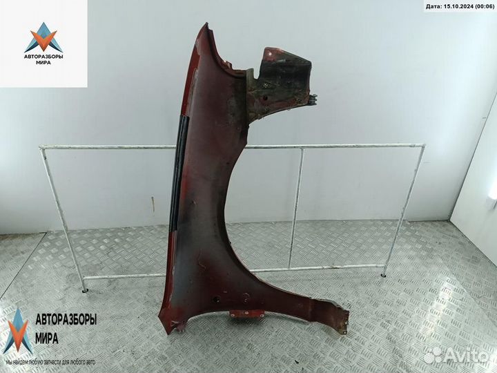Крыло переднее левое Audi A4 B5 1994