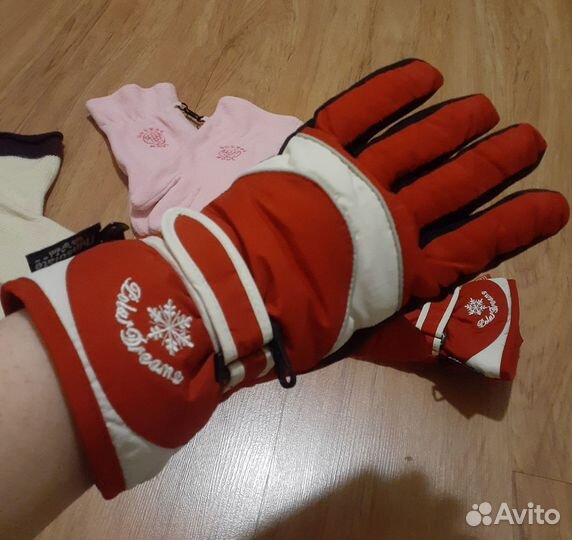 Горнолыжные перчатки 